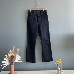 Aritzia Denim forum Bailey high rise crop flare in black: size 24